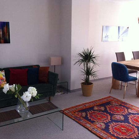Spacious Starnberg Condo Next To Munich Exterior photo